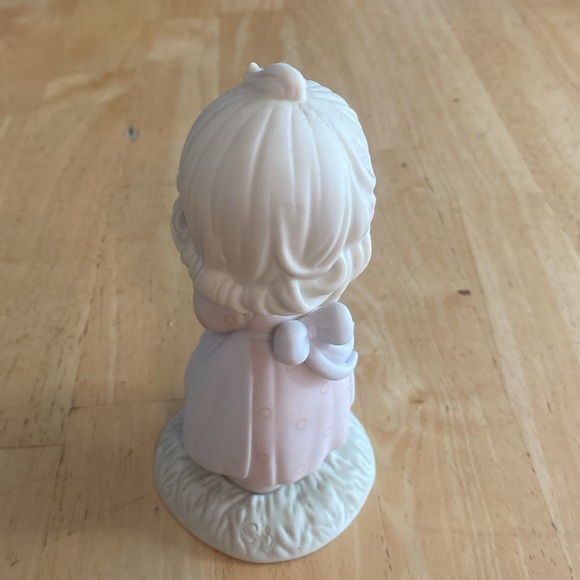 Vintage Precious Moments May Your Birthday Be A Blessing about 5.5 in tall 1990 - Picture 3 of 6